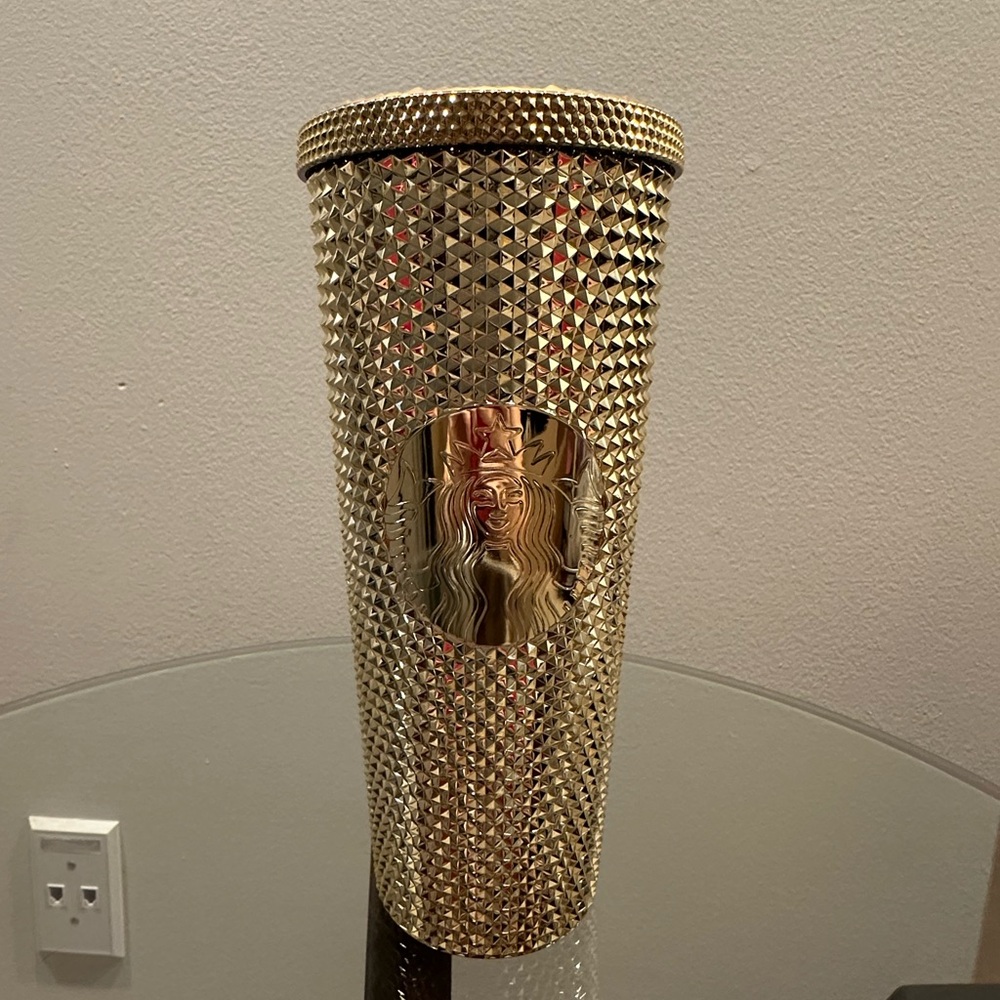 Starbucks *Christmas 2022* Gold Foil Studded Cold Drink Tumbler --24oz RARE
